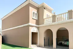 Corner Villa | Spacious Layout | Private Garden