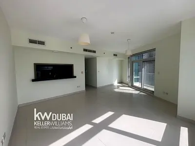 UNFURNISHED | HIGH FLOOR | VACANT