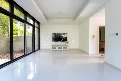 3BR Townhouse | Community View | Unfurnished