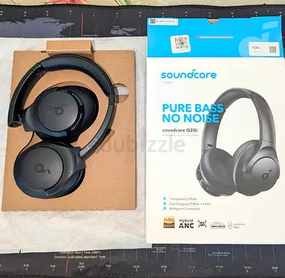 Soundcore Q20i Over-Ear Noise Cancelling Headphones - Good Condition
