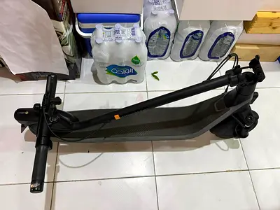 &. FOR SALE - Ninebot E2 Electric Scooter |
Facebook
&. FOR SALE - Ninebot E2 Electric Scooter Selli
