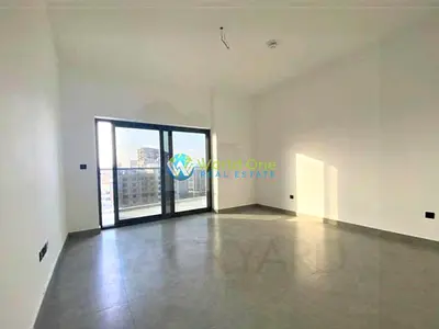 Community View | Fitted Kitchen | Pay In 4 Cheques
