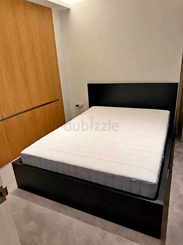 Ikea Queen size bed frame with mattress 160x200cm
