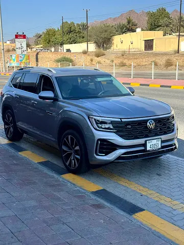 Brand New 2025 Volkswagen Teramont R-Line | GCC Specs | 7-Seater Luxury