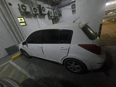 صورة 2 لـ 2011 Nissan VERSA