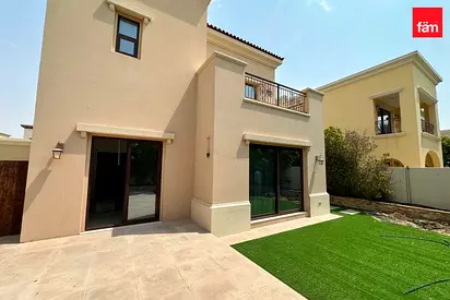 Landscaped | Vacant | Close To Amenities