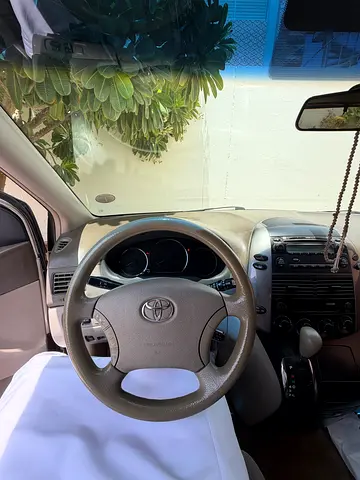صورة 10 لـ 2010 Toyota SIENNA