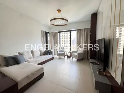 Luxury | Prime Location | Downtown View