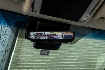 صورة 19 لـ 2024 Lexus LM-SERIES