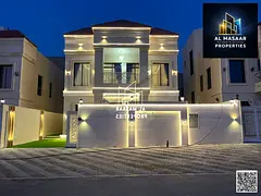 A move-in-ready, classic-style villa featuring two floors and a roof terrace. The price includes fur