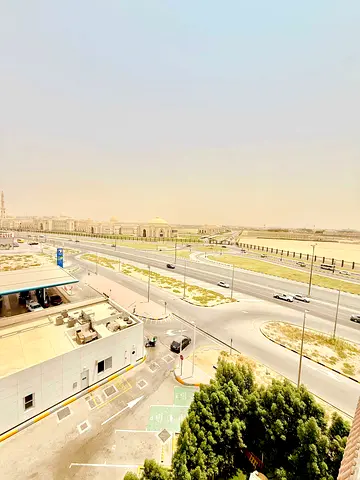 1bhk separate hall close to petrol pump school area Molla Sharjah nearby gym school 1bhk separate h