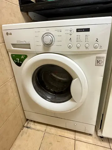 LG 7 kg Front Load Washing Machine