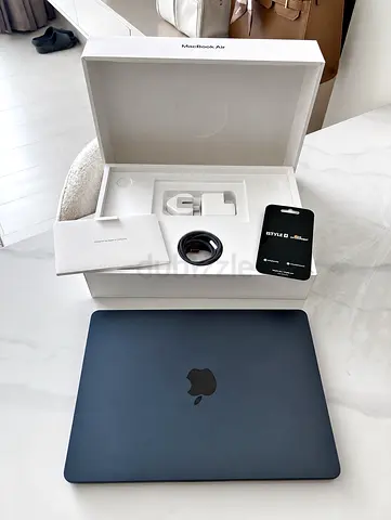 MacBook Air M4 | 16GB RAM | 256GB SSD | Like New