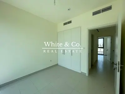 September | Single Row | Villa Community