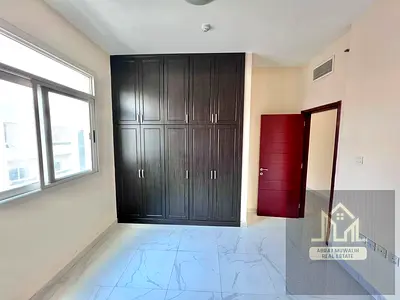 Good apartment low price 1bhk 40k family building