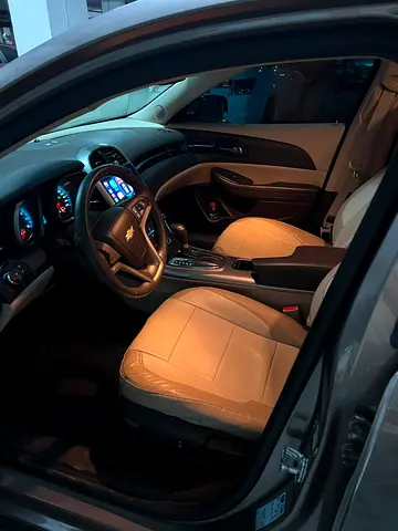 صورة 4 لـ 2015 Chevrolet MALIBU