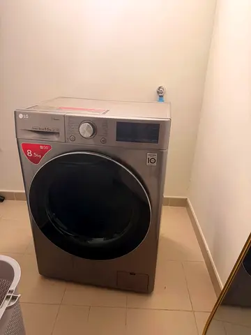 LG front load washing machine 8.5kg - good condition