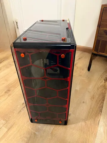 Corsair Crystal 570X RGB — Red Edition (CC-9011111-WW)