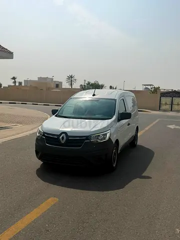Renault Express Van 2023 GCC Specs