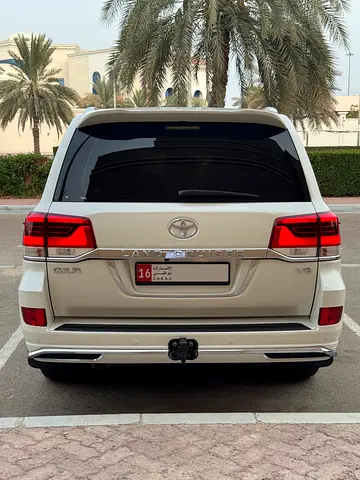 2017 Toyota LAND CRUISER 照片 14