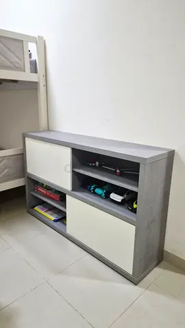 Homes are us new cabinet for sale aed 350