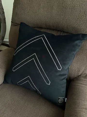 SWAROVSKI CUSHION