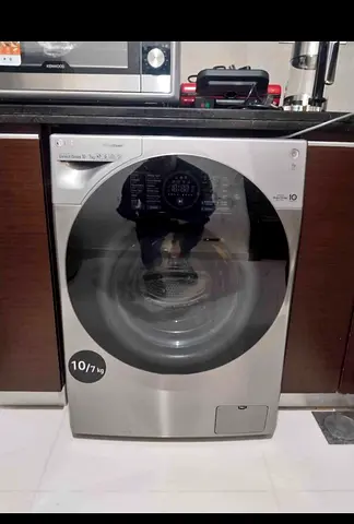 LG Front Load Washer 10kg / 7kg Dryer Combo - Good Condition working fre home delivery