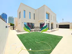 Modern 4 Bed Villa | Private Pool | Elevator | Servant Quarters