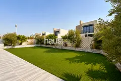 Rare Opportunity | Bright 3BR | Large Garden