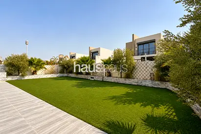 Rare Opportunity | Bright 3BR | Large Garden