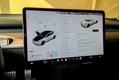 صورة مصغرة 15 لـ 2021 Tesla MODEL 3