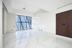 Unique Layout | Elegant Apartment | Vacant