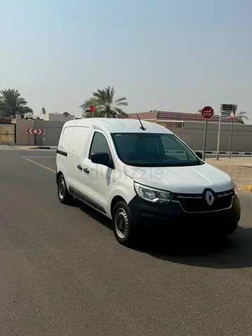 Renault Express Van 2023 GCC Specs