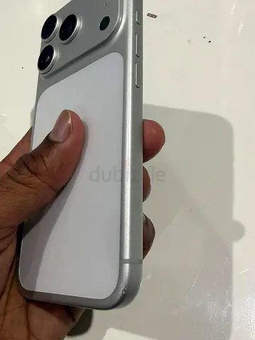 iPhone 17 Pro 256GB Dual eSIM display changed