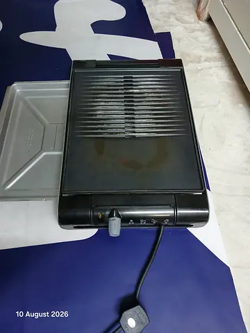 Electric Tabletop Grill with Drip Tray