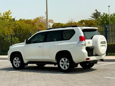 2013 Toyota PRADO — миниатюра 8