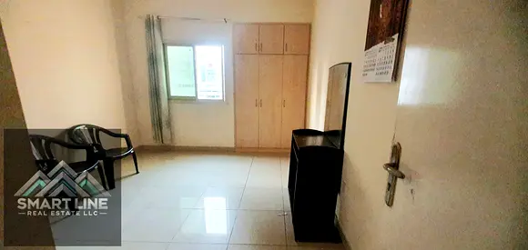 Hot offer// 2BHK apartment with Wardrobe and Big Balcony,// Just 33k, Close to King faisal road Qasimia