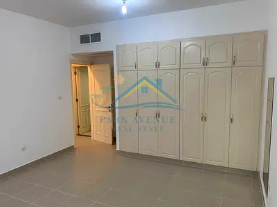Excellent 1 BHK Available in Tourist Club with inbuilt Cabinets
