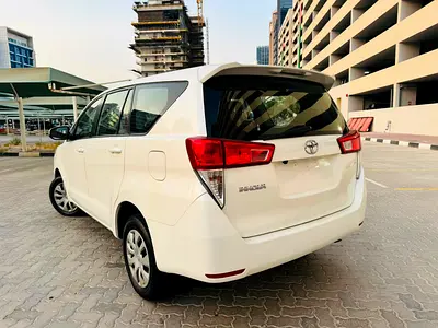 Toyota Innova SE+, миниатюра 7
