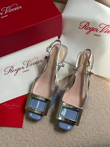 Roger vivier Belle slingback pumps