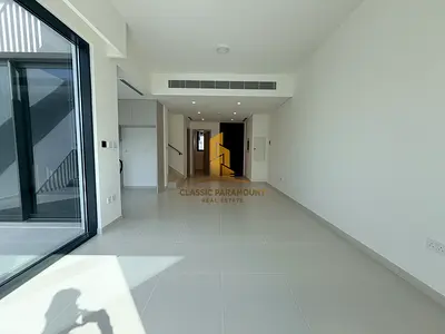 4BR Triplex | Maid's ROOM | Corner Unit | ON PARK
