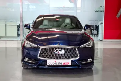 2018 Infiniti Q60 照片 2