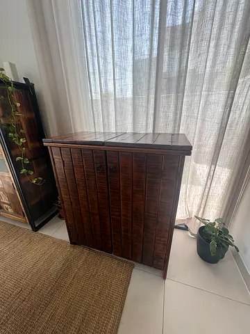 Solid Wood Fold-Out Home Bar/Cabinet
