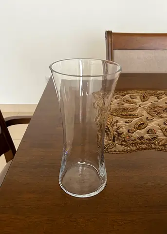 Clear Glass Flower Vase