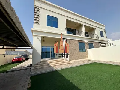 Luxury 5BR Villa with Maidroom For Rent in Al Tai