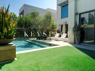 Distinguished Family Sanctuary | Prime Gated Community | Resale