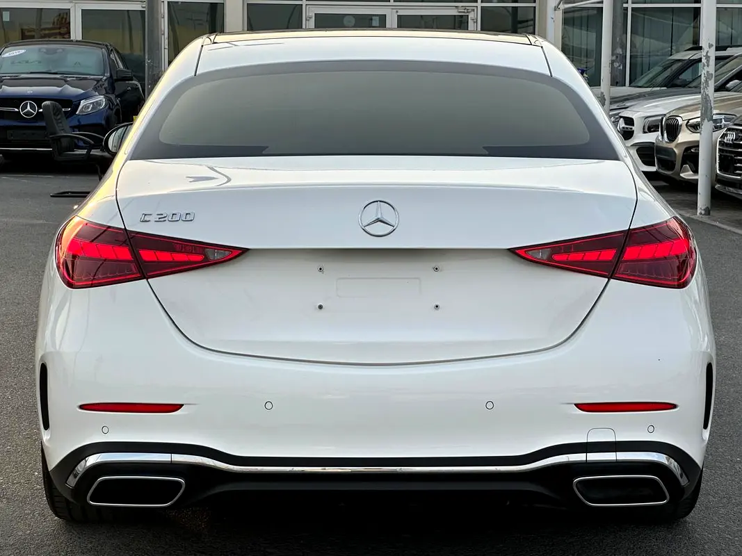 Mercedes-Benz C-Class 2023