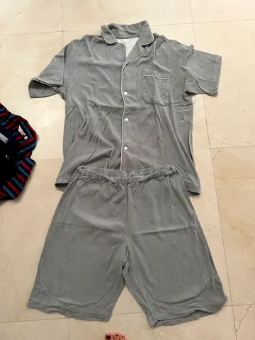 Soft Grey towel teddy set shorts and shirt - Size L, Good Condition