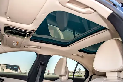 2025 Mercedes-BENZ E-CLASS photo 11