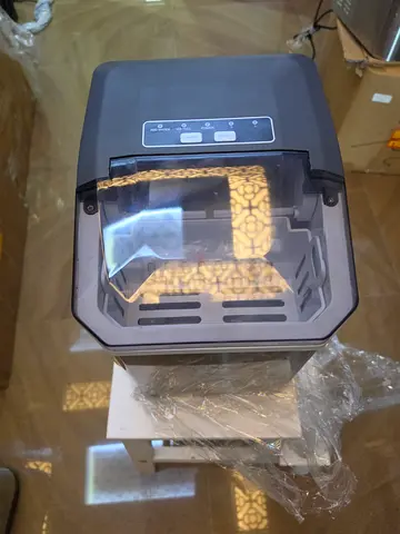 Portable countertop ice maker - New, without Box
